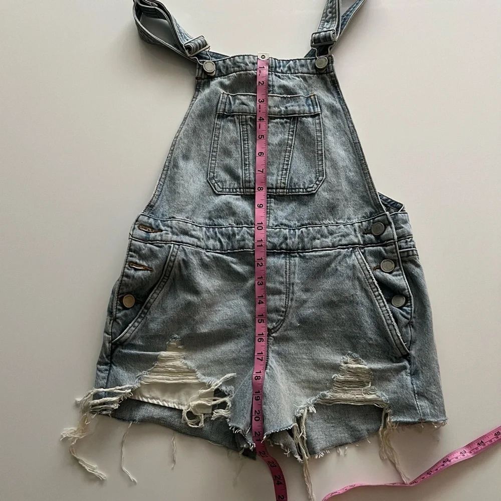 BLANKNYC cut-off shortalls, blue, 24 - Picture 5 of 10